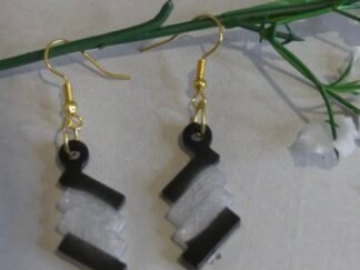 Pendientes artesanales Largos Formas Geométricas Negro Y Blanco