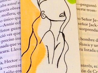 Marcapáginas artesanal Silueta Femenina Amarillo Y Verde